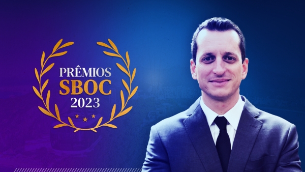 Dr. Rodrigo Munhoz &eacute; o ganhador do Pr&ecirc;mio Jovem Oncologista SBOC