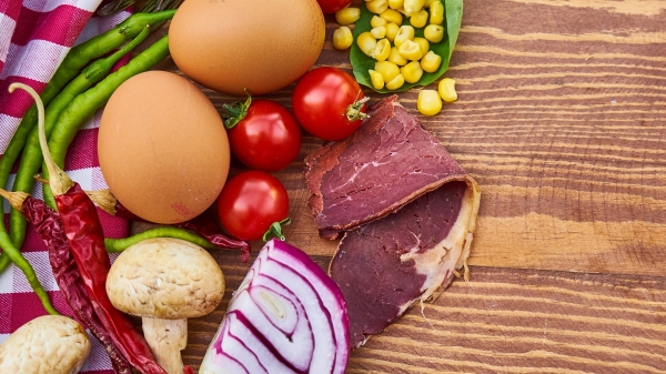 Revis&atilde;o sistem&aacute;tica comprova n&atilde;o haver benef&iacute;cio da dieta cetog&ecirc;nica no combate ao c&acirc;ncer